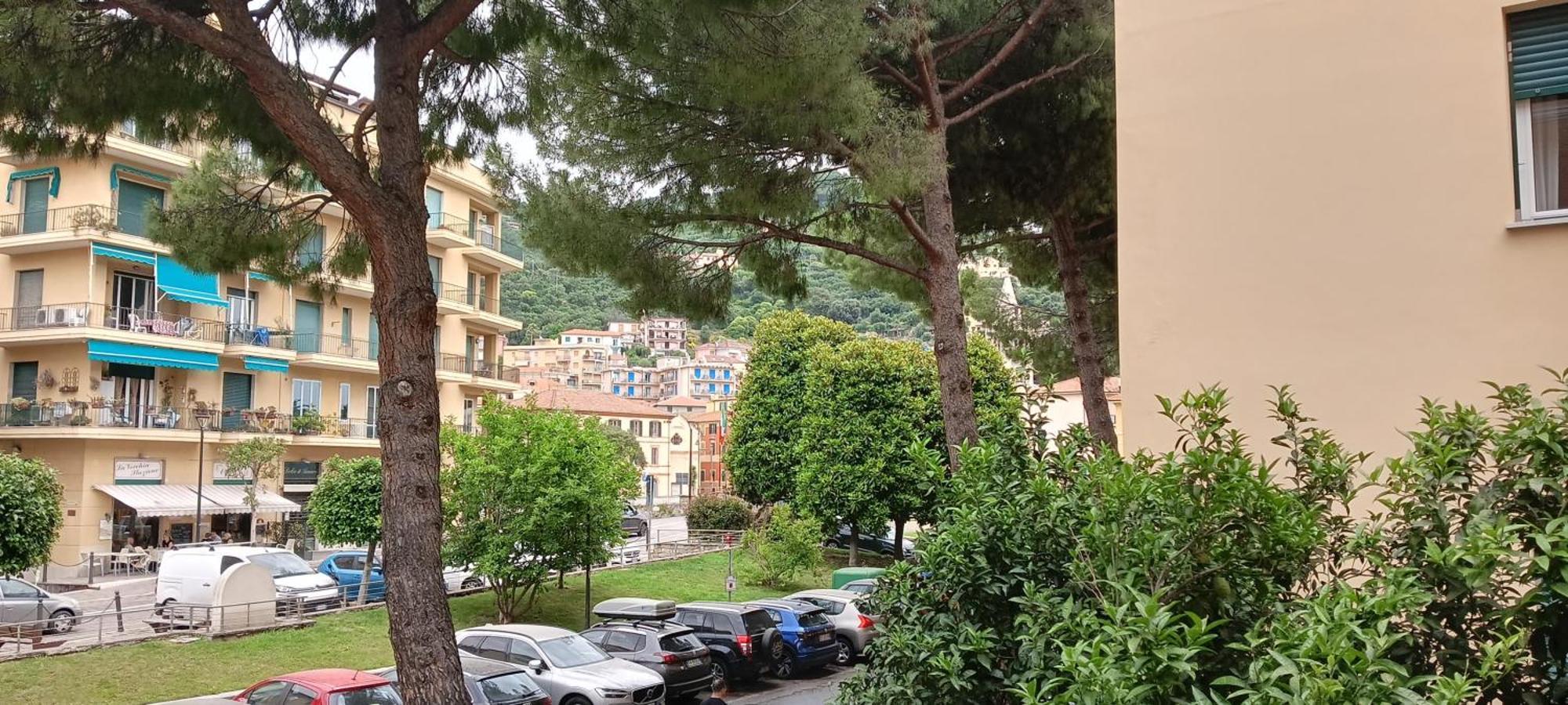Piccolo Hotel Holiday Center Finale Ligure Eksteriør bilde