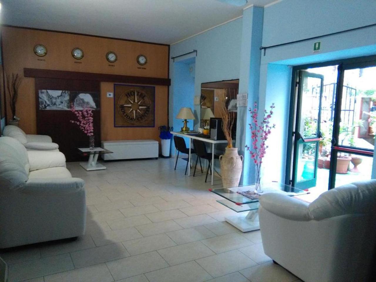 Piccolo Hotel Holiday Center Finale Ligure Eksteriør bilde